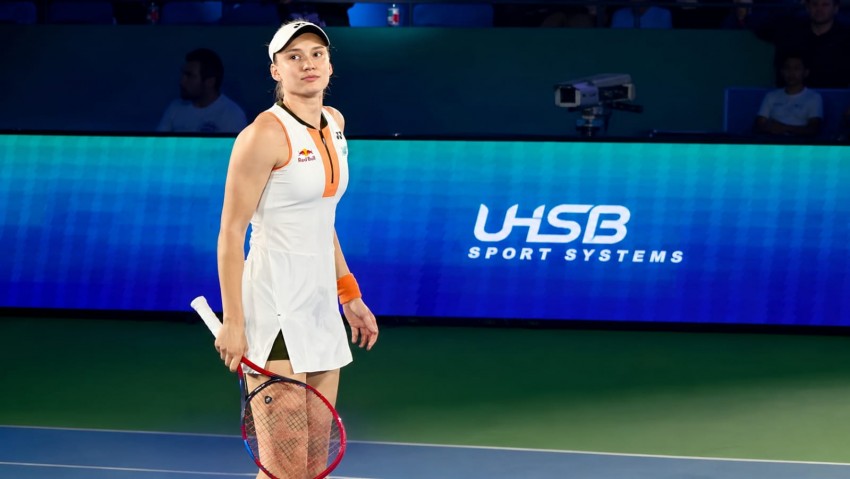 Bagaimana Si Cantik Rybakina Bisa Merebut Peringkat No. 1 dari Sabalenka di Wimbledon Yang Dimulai 29 Juni?