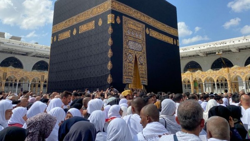 Marak Penipuan Travel Umrah, Kemenhaj: Jangan Mudah Tergoda Rating di Internet dan Selebgram