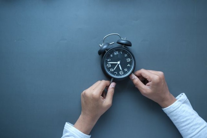 20 Tahun Habis untuk Tidur, Berapa Detik untuk Allah