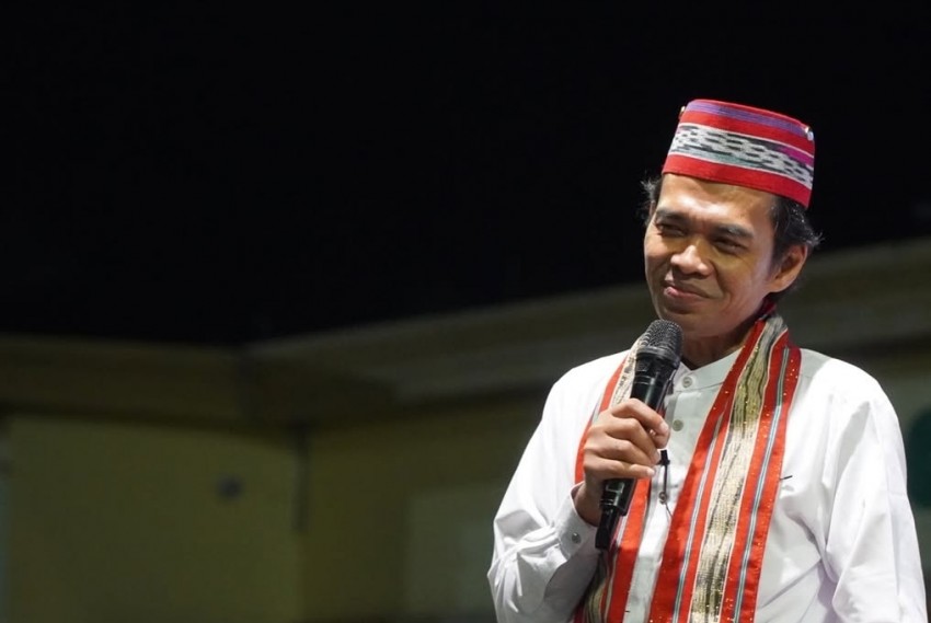 Sempat Ditolak, Ustaz Abdul Somad Tetap Lanjut Tabligh Akbar di Kutai Barat