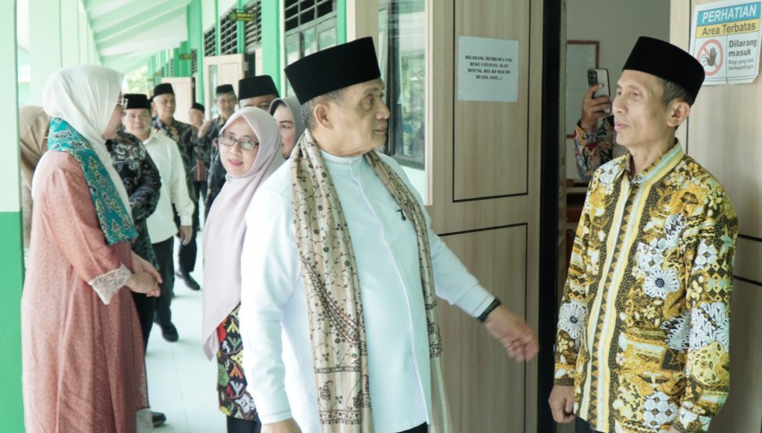 Prabowo-Gibran Genjot Renovasi Madrasah, Wamenag Pastikan Sekolah Lebih Nyaman dan Berkualitas