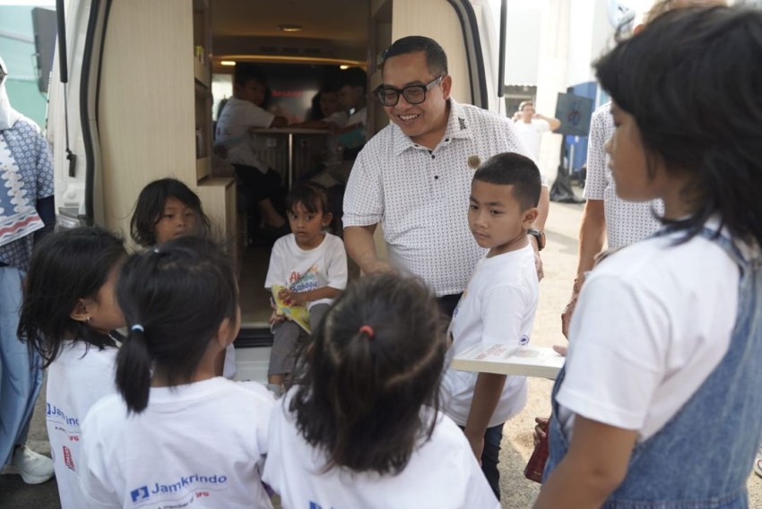 Jamkrindo Luncurkan Mobil PELITA, Anak Sekolah Dapat Konseling Psikolog Gratis