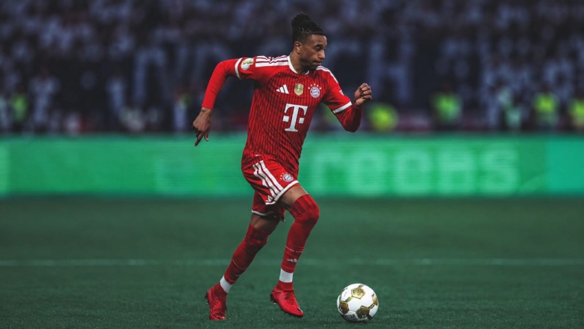 CEO Bayern Munich Pastikan Michael Olise Tetap Bertahan, Bantah Ada Kontak dari Real Madrid: Jangan Mimpi