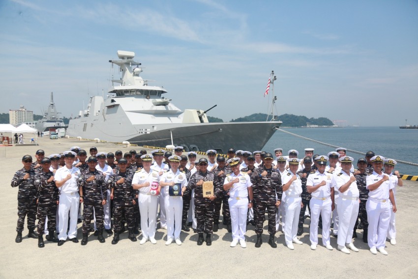 Usai Latihan dengan Kapal Perang Rusia saat Exercise Orruda 2026, KRI GNR-332 Tiba di Pangkalan Yokosuka, Jepang