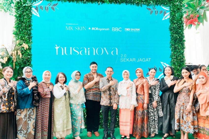 Fadli Zon Buka Pameran NUSANOVA 2.0, Wastra Nusantara Ivan Gunawan Siap Tembus Dunia