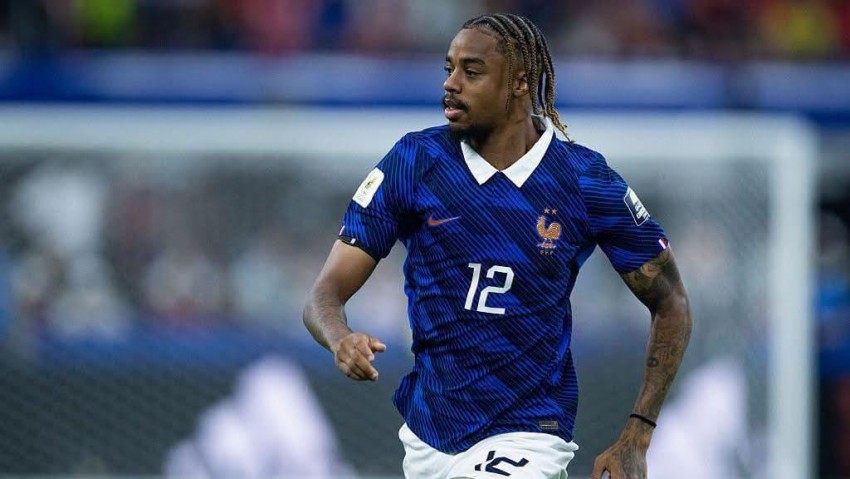 Liverpool Mengalami Hambatan dalam Perburuan Bradley Barcola, Faktornya Harga 2,9 Triliun