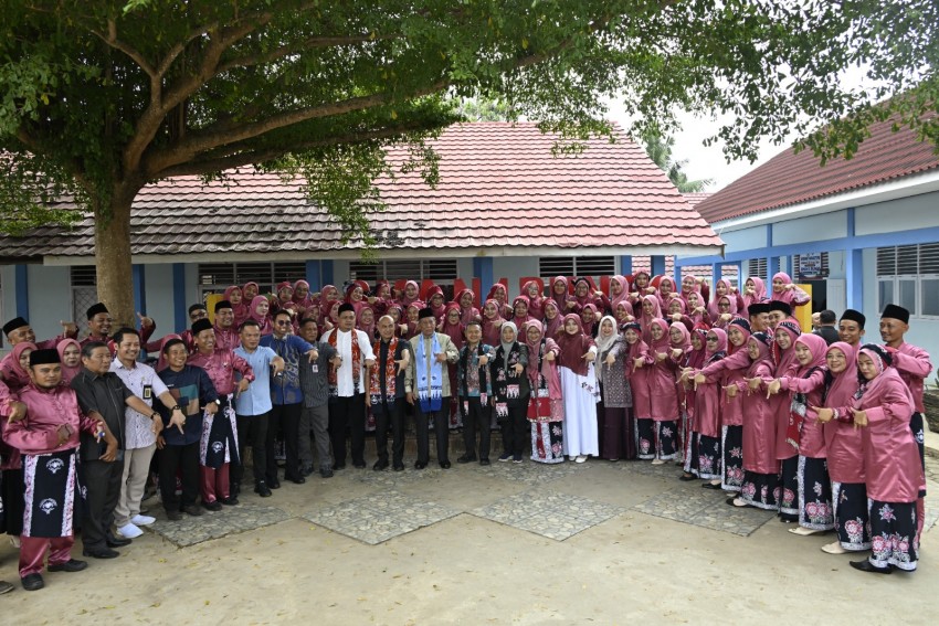 Program Pendidikan Jarak Jauh Membantu Anak Putus Sekolah di Jambi Bisa Kembali Bersekolah
