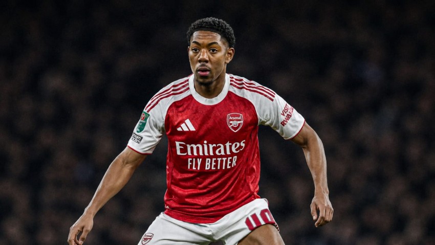 Manchester United Pertimbangkan Transfer Myles Lewis-Skelly Senilai Rp 1,2 Triliun, Tapi Chelsea Juga Berminat