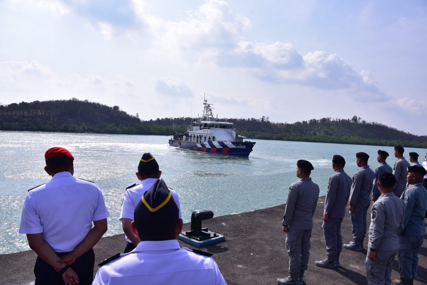 Bakamla RI Sambut Kedatangan Kapal Coast Guard Malaysia dan Singapura