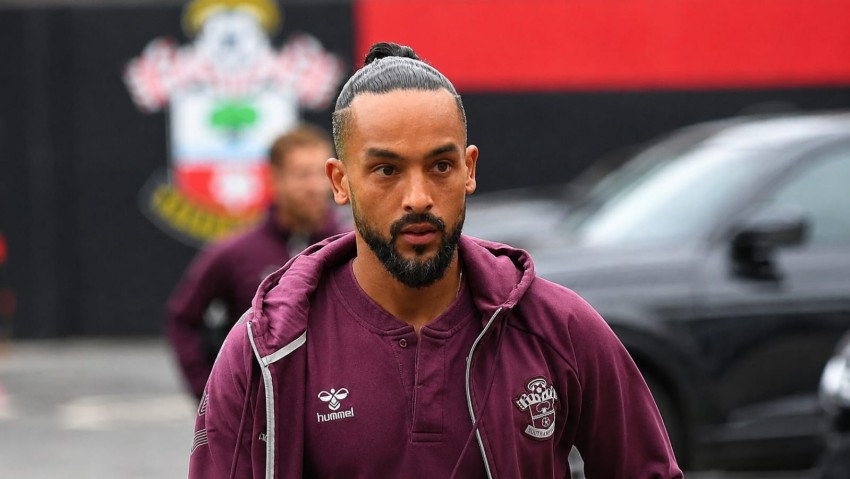 Walcott Bilang Liverpool Akan Bersaing dengan Arsenal untuk Gelar Juara