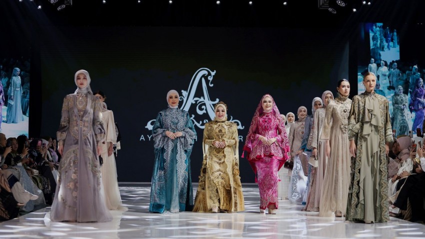 Puspa: Ketika Bunga, Perempuan, dan Budaya Nusantara Bertemu dalam Satu Koleksi