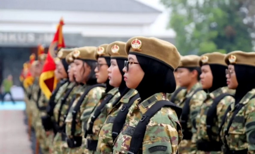 Unhan Terbitkan Aturan Baru: Kadet Muslim Putri Boleh Pakai Hijab
