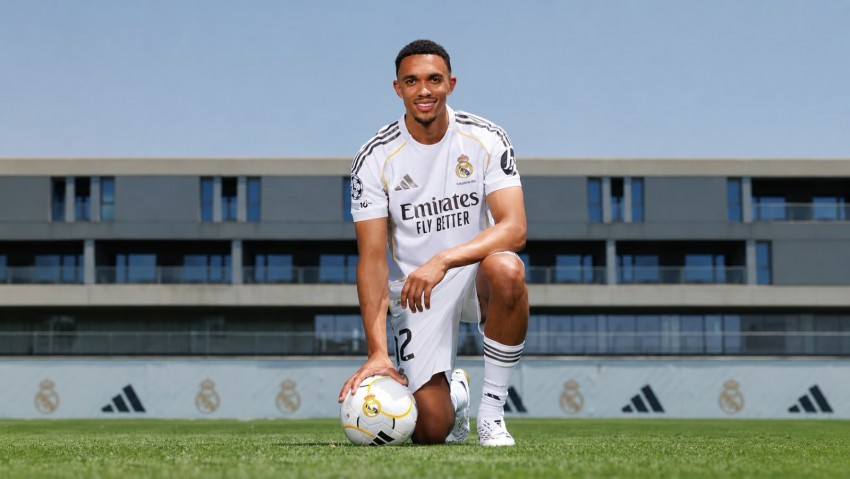 Trent Alexander-Arnold Gagal Pulang ke Anfield karena Aturan UEFA, Nasib di Madrid Malah Makin Pelik