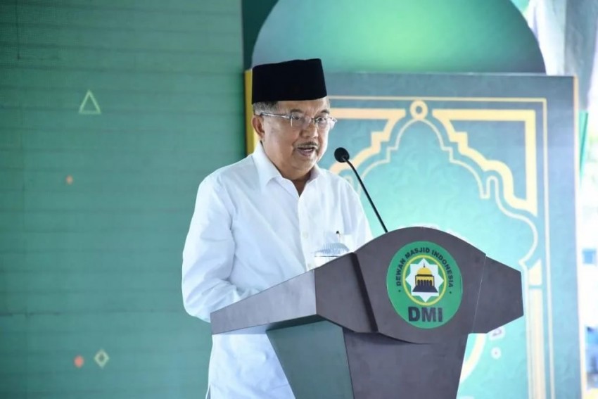Jusuf Kalla dan PP DMI Ajak Umat Shalat Istisqa' di Al-Azhar