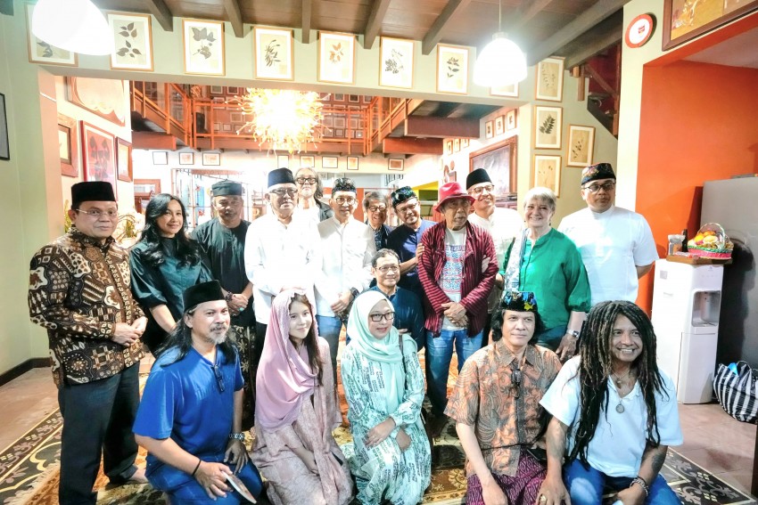 Kementerian Kebudayaan Gelar Pameran Kenang Maestro Nasirun, Bersimpuh di Hadapan Guru