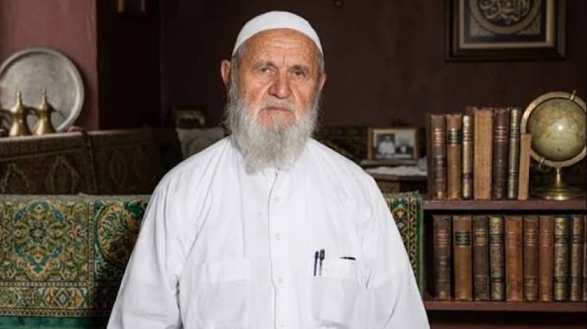 Mengenal Syekh al-Albani: Riwayat Hidup dan Warisan Hadits