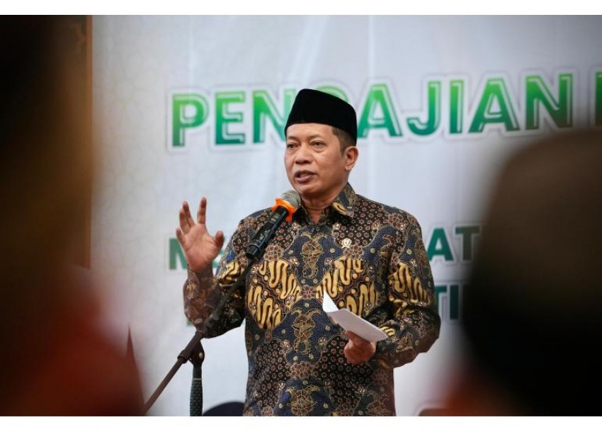 Menkop Ferry: Ekonomi Bangsa Bertumpu pada Syariah, Koperasi, Zakat