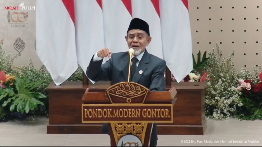Di Depan Prabowo, Pimpinan Gontor Guyon soal Cari Muka hingga Tak Punya Ijazah