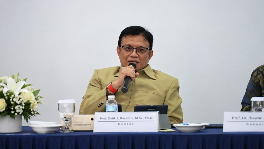 Pendidikan Gratis SD Sampai Perguruan Tinggi Negeri (Gerakan Baru dari SBY ke Prabowo)