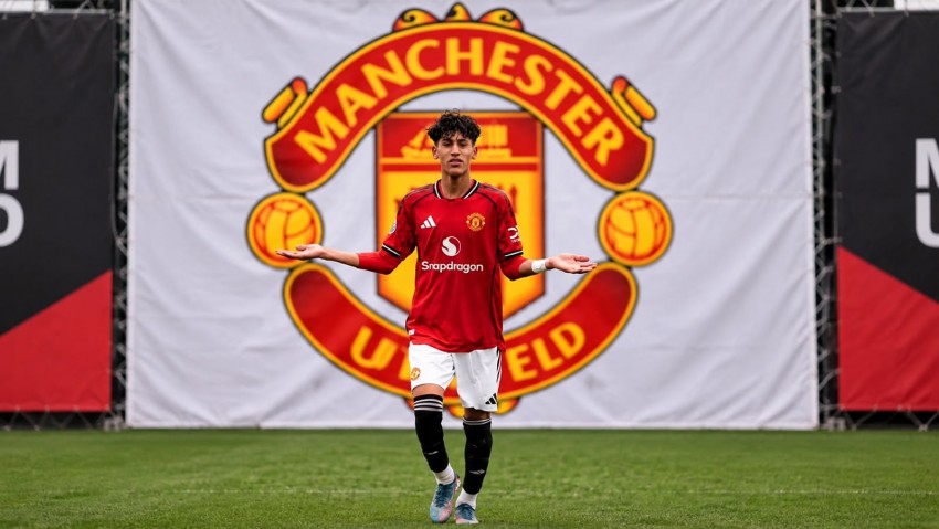 Man United Diberi Penjelasan soal Klaim Max Dowman dan Wayne Rooney Terkait Gelagat JJ Gabriel Ingin Kabur