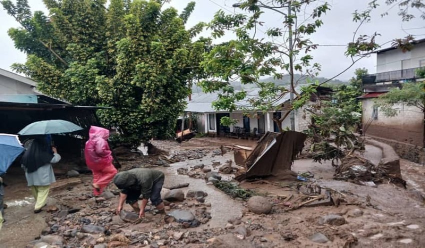 Banjir Bandang Solok, Pemkab Tetapkan Status Tanggap Darurat Selama 14 Hari