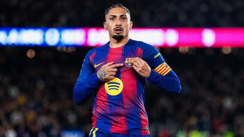 Raphinha Tanda Tangani Kontrak Baru Barcelona Hingga 2030, Sayang Nilai Angkanya Dirahasiakan