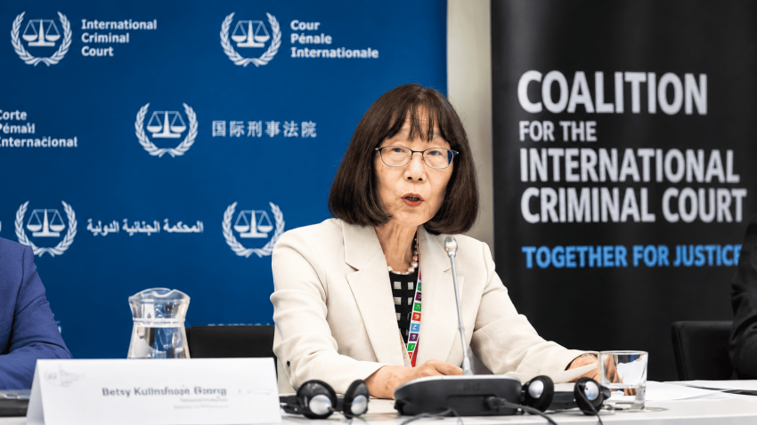 Negara-negara Eropa, Kanada, Jepang, dan PBB mendukung ICC melawan sanksi AS