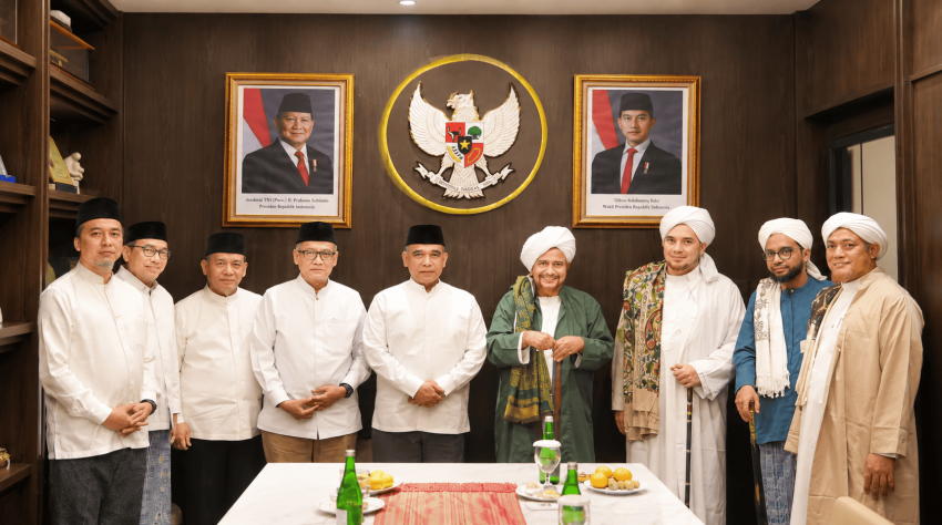Ketua MPR: Dakwah Habib Umar Menyejukkan dan Penuh Pesan Persatuan