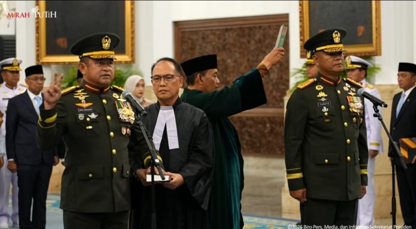Prabowo Lantik Jenderal Tandyo Budi Revita sebagai KSAD