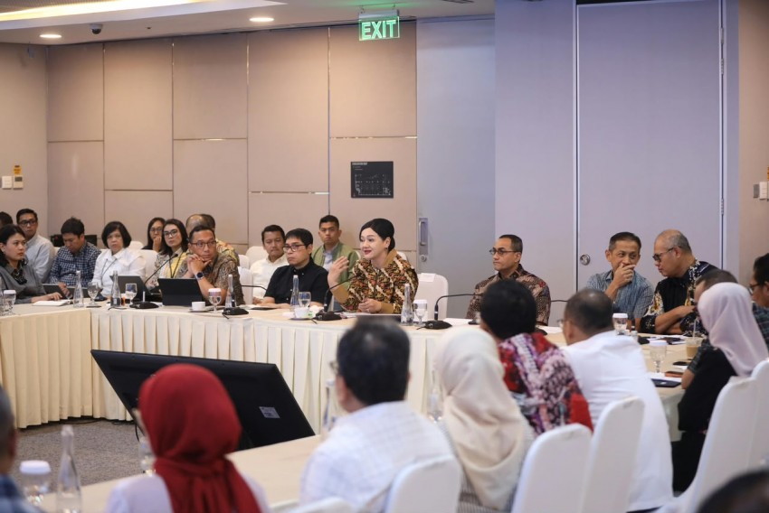 Merespons Kondisi Pasar Modal dalam Negeri, OJK dan SRO Gelar Dialog Konsolidasi