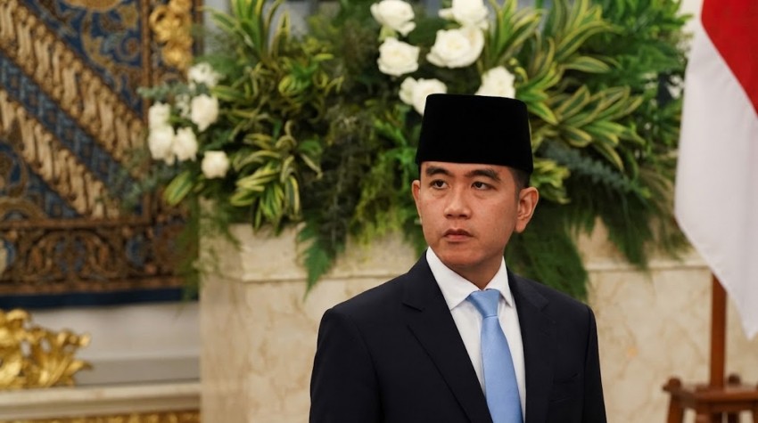 Ketika Para  Guru Besar Turun Gunung: Seruan Moral Mendesak Gibran Mundur Juga Colek Prabowo-Jokowi