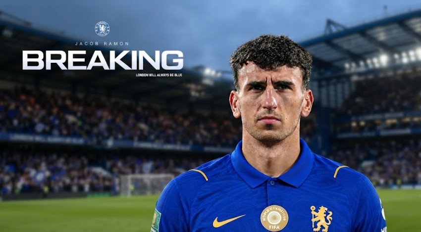 Man Utd Incar Bintang Como yang Bertalenta Seharga 1,02 Triliun, Peluang Transfer Striker Terungkap