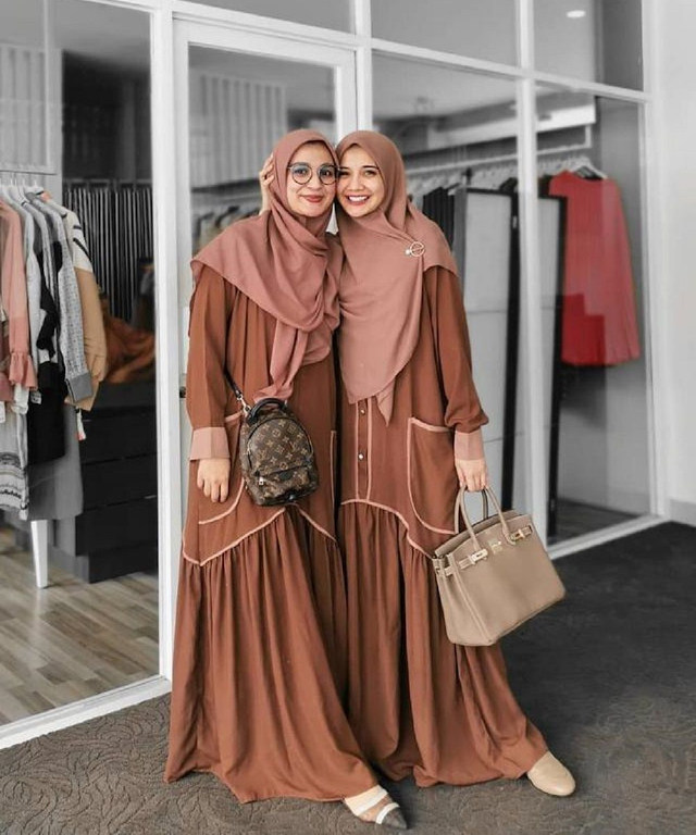 Zaskia dan Shireen, Duo Jelita Sungkar yang Asyik dan Solid