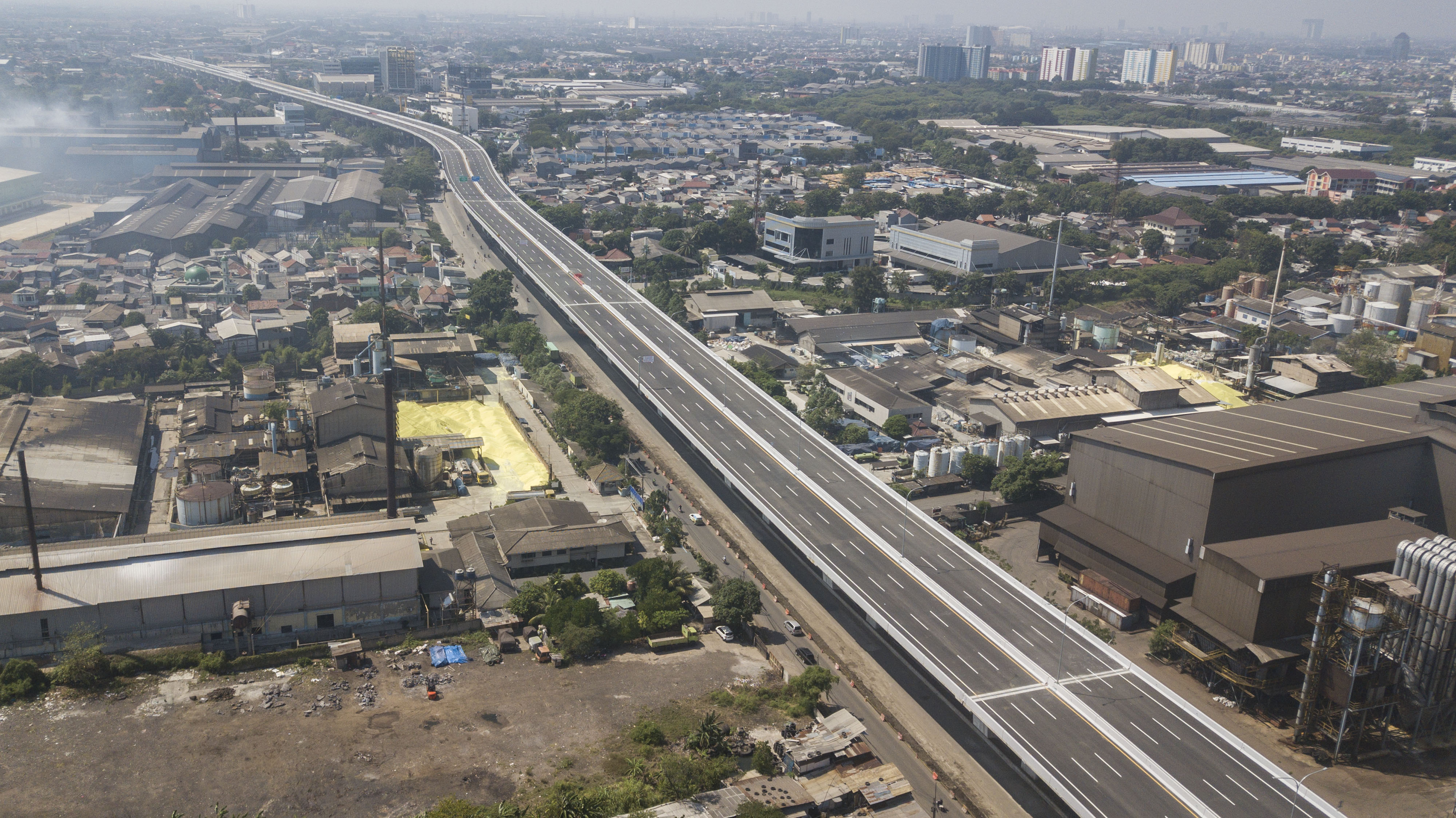 Jokowi Resmikan Tol Dalkot Jakarta Ruas Kelapa Gading-Pulo Gebang