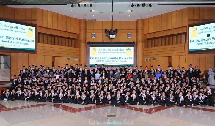 7 Pesantren Tahfidz Al-Qur'an Terbaik di Indonesia