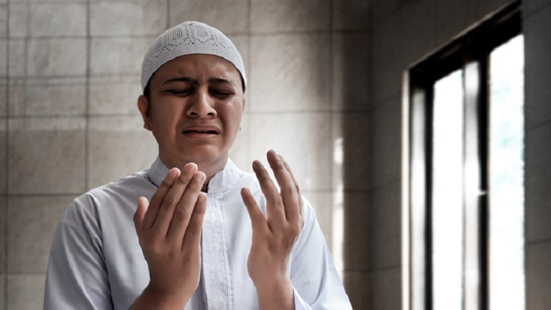 4 Cara Doa Cepat Terkabul, Perhatikan Adab dan Waktu Bermunajat