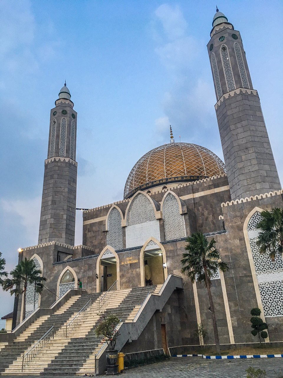 Berawal dari Perjalanan Spiritual, Mantan Panglima Moeldoko Bangun Masjid di Tanah Kelahiran