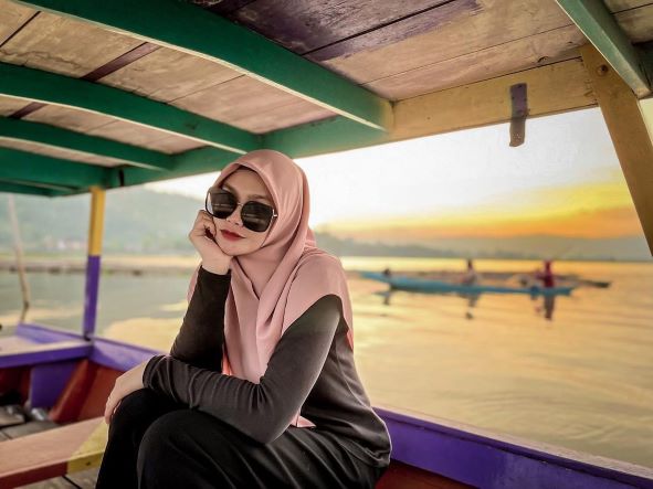 Tengok 4 Potret Atlit Voli Wilda Siti Nurfadilah di Luar Lapangan