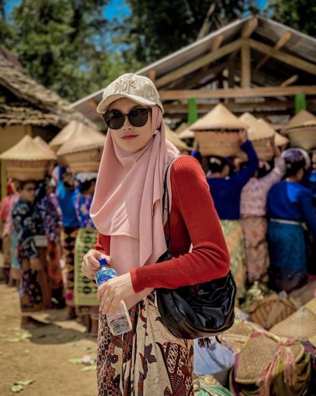 Tengok 4 Potret Atlit Voli Wilda Siti Nurfadilah di Luar Lapangan