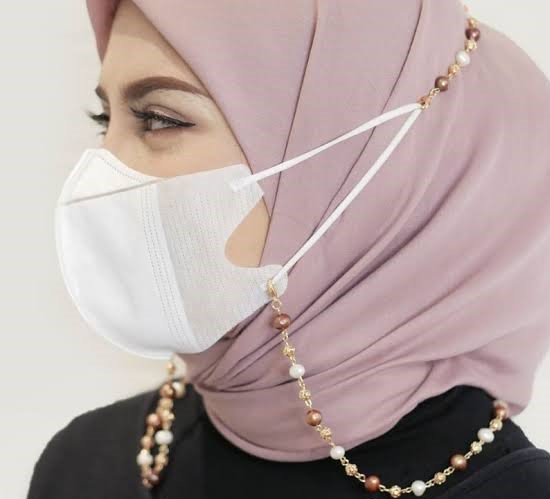 7 Model Konektor Masker untuk Hijab, Nomor 7 Terbaik