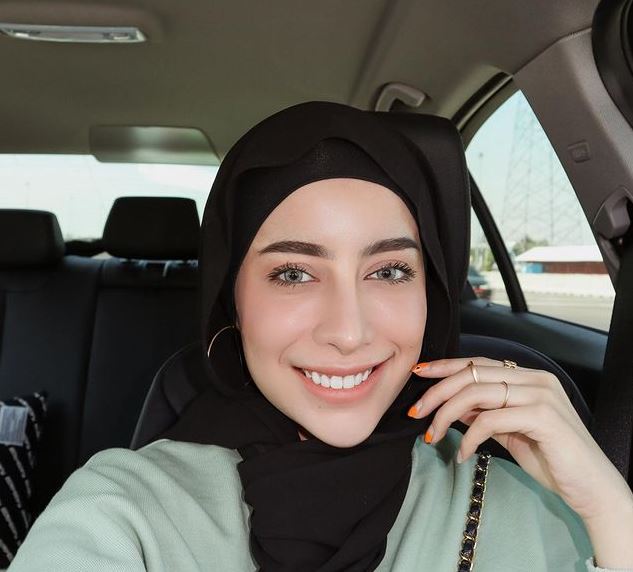 Jangan Asal, Ini 5 Tips Kenakan Hijab Sesuai Bentuk Wajah