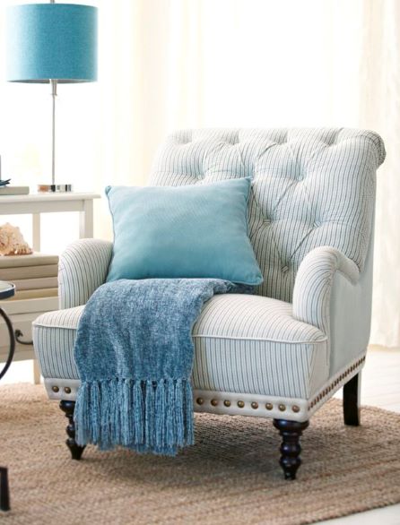 Hadirkan Hunian yang Homey dan Atraktif dengan 4 Model Armchair Ini!