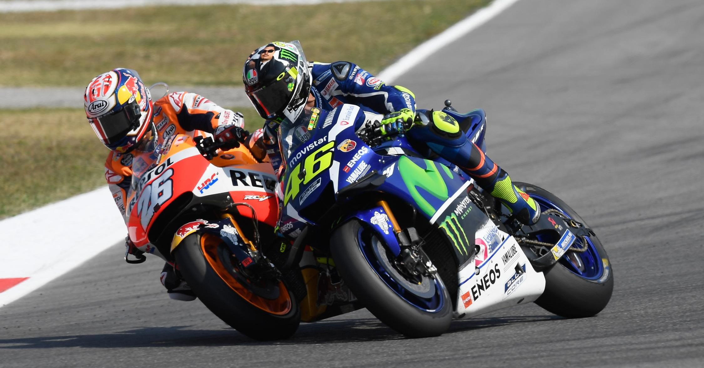 8 Rival Bebuyutan Valentino Rossi 25 Tahun Berkarier di MotoGP