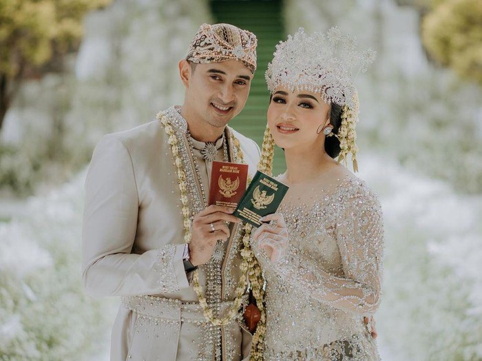 12 Artis yang Nikah di Tahun 2021, Nomor 7 Presiden Jadi Saksi