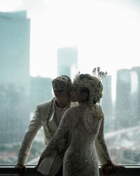 12 Artis yang Nikah di Tahun 2021, Nomor 7 Presiden Jadi Saksi