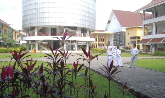 Terjangkau dan Berkualitas, Berikut 7 SMA Negeri Berasrama Terbaik di Indonesia