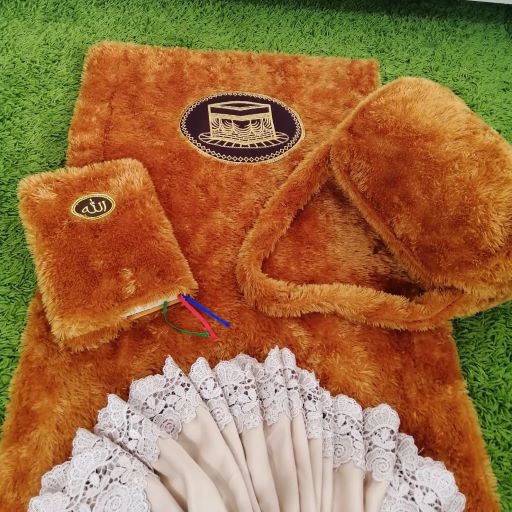 7 Jenis Sajadah Motif Estetik, Dijamin Bikin Nyaman Ibadah