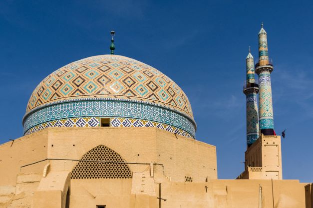 Dari Iran hingga Spanyol, Berikut 7 Masjid Paling Ikonik di Dunia