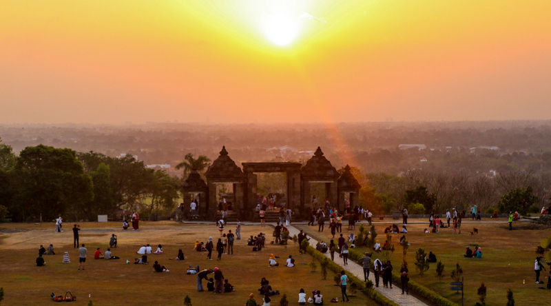 Melongok Pesona Keindahan Taman Wisata Candi Ratu Boko