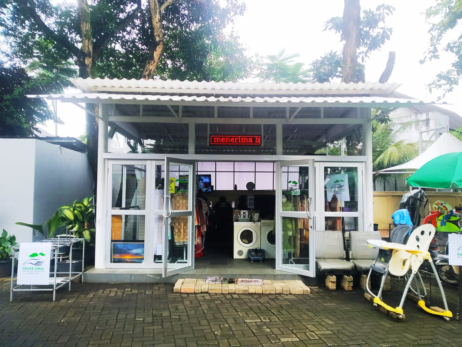 Masjid Raya Bintaro Jaya Makmurkan Masyarakat Lewat Pasar Amal